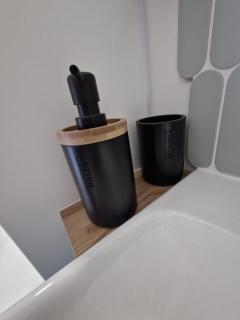 Loft Moderne et Rénové - Idéal Pros & Familles - 2 à 4 pers - Wifi - 5 min de la Gare - Nogent-le-Rotrou - 1
