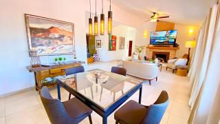 Luxurious Ajijic 2 Bedroom House - Huge Patio - Bikes - Gym - Pickleball Court - 1