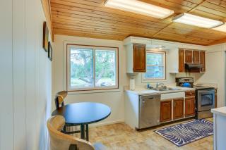 Fire Pit and Yard Peaceful Northcountry Getaway! - Thompsonville - 1
