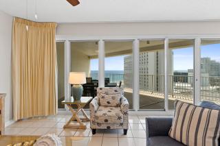 Tranquil Tides Beachfront Condo w/ Pools, Tiki Bar & Stunning Gulf Views! - 4