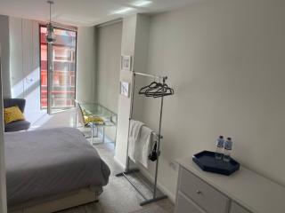 IVY boutique room - London - 9