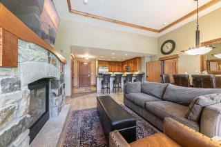 Catamount Lodge 101B by East West Hospitality - Truckee - 3