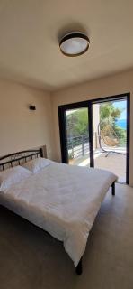 Vacation House with a Jacuzzi and Sea View - Sumartin - 4