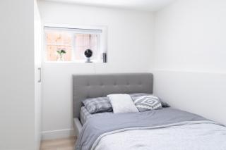 Quiet, cozy 2BR1BA near Skytrain - 6