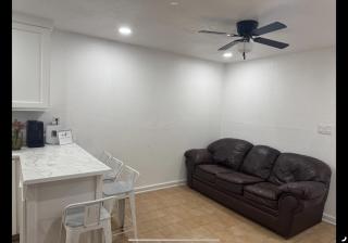 Cozy 2BR Near Downtown & Border - Brownsville - 9