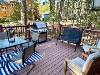 New Listing Peaceful 4bd in the woods - 9