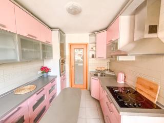 Stylish 2BR Nest near Bascarsija and Cafes - 3