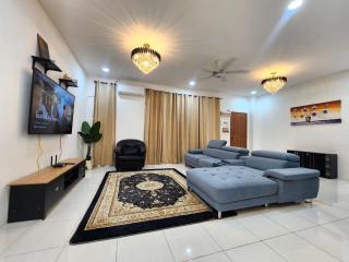 Dirgahayu Homestay I Rajawali - Kulim - 0