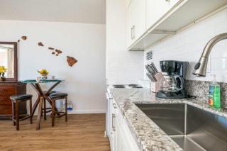Renovated Condo Near Waikiki Beach - Honolulu - 8