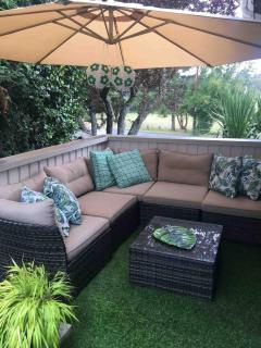Mid-Century Modern Apartment at Horner Park - Victoria - 6