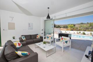 Villa Ochosto Selene - Stunning 5 Bedroom Protaras Villa With Private Pool - Close To The Beach - Protaras - 7