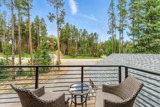 Luxurious 6BD Ski-in Ski-out in Heart of Breck! - 8