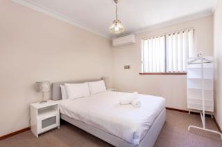 Spacious Family Home - 8