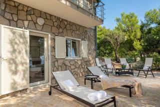 Villa Sumartin Selca, Stunning, Luxurious Frontline 7 Bedrooms, Amazing Sv - 1