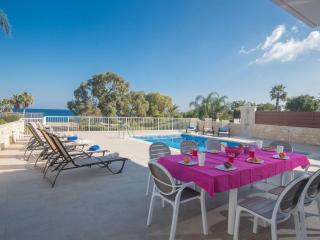 Villa Mesogi Seafront, Stunning 4Bdr Fontline Protaras - 2