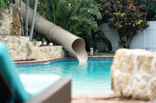 Luxury Waterfront-Pool Home, Slide, Hot Tub, Gulf Access - Fort Myers - 9