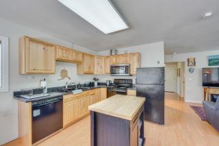 Explore Alaska Woodsy Home with Deck in Palmer - 6