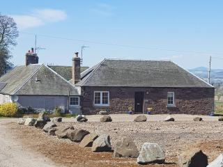 Baldowrie Farm Cottage - 1