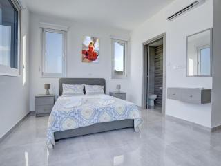 Villa Kono Provoles - Luxury 4 Bedroom Protaras Villa With Stunning Panoramic Sea Views - Protaras - 3