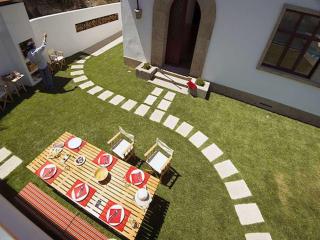 Outstanding Pinhao Villa 4 Bedrooms Villa Gouva Pool Table - 6
