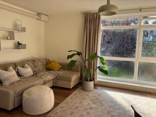 Hardy Road Flat - Moffat - 7