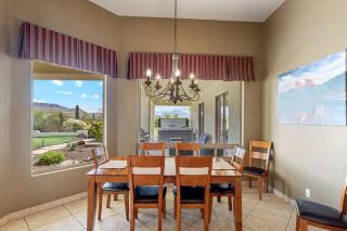 East Mesa Desert and Mountain Views 5BR Pool - Mesa - 1