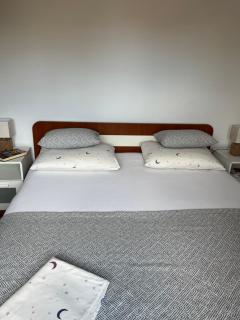 Sunny apartment near the centar, free parking - 9