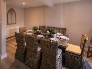 Yew Tree Cottage - 6