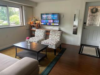 Familily Gathering Beachside Retrea 2br 2b 1den - Port Moody - 7