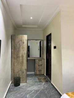 Luxury one bedroom apartment - Lagos - 5