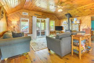 Rustic Cabin Retreat on Rangeley Lake! - Rangeley - 0