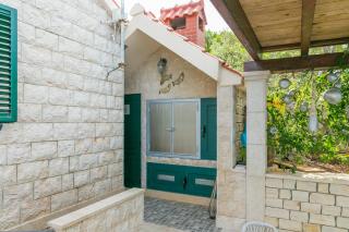 Apartments by the sea Cove Donja Kruscica - Donja Krusica, Solta - 11146 - 3