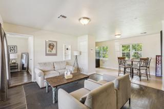 2BR Apt 1600 Monthly 10mins to OU Health #TA - 9