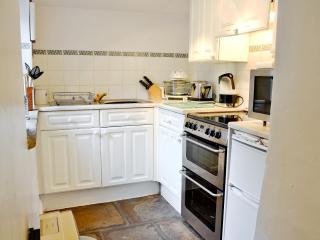 Redmayne Cottage - 7
