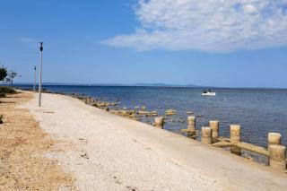 Apartments by the sea Privlaka, Zadar - 24757 - 3