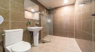 Sokcho Travel Hotel - 2