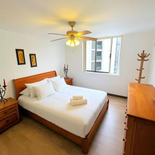 E Malecon Balta Queen Bed Larcomar Zone 3B 501 - Lima - 9