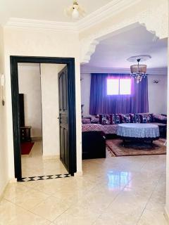 Charment appartement Au centre ville, internet Fibre, canal plus, chaînes internationales - Agadir - 7