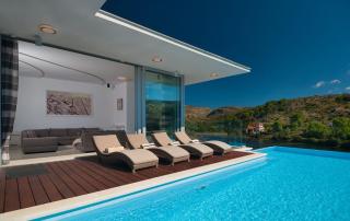 Stunning Brac Villa 5 Bedrooms Villa Infinite Stunning Sea Views Seafront Location Sutivan - Sutivan - 6