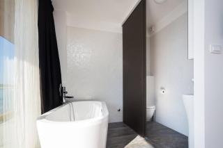 Luxury Primosten Villa 5 Bedrooms Villa Magistrala Seafront Private Beach Area Amazing Sea Views - Primošten - 3