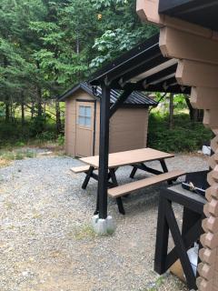 The Cedar Cabin Bunkie - Cowichan Valley Bunkie Glamping - Duncan - 1
