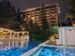 Cozy 2bedroom Corner Unit Camella Northpoint Bajada Near Sm Lanang - Davao - 7