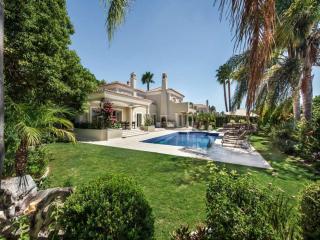 Amazing Algarve Villa 5 Bedrooms Villa Lillian Private Pool & Ping Pong Table Vale Do Lobo - 0