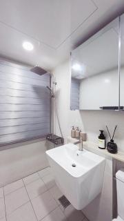 Seoul Stay-Gwang Jin-Built in 2025 New building-from Achasan Station, for Relaxation - 2