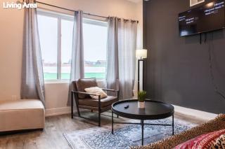 "aptac,desk,tv,kit,living,views,6guest,wifi,wd - 9