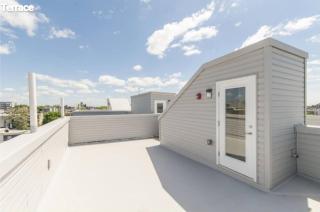 "aptac,desk,tv,kit,living,views,6guest,wifi,wd - 6