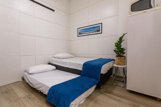 Studio a poucos metros do mar e metrô - 1