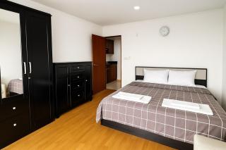 Comfy King Room with Private Beach and Ocean View - 4