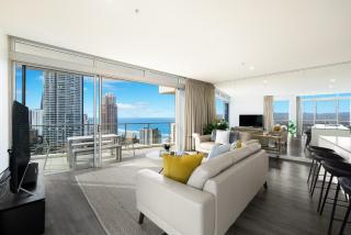 Artique Surfers Paradise - Official - Gold Coast - 9