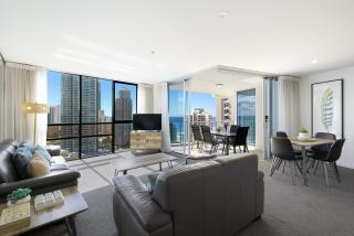 Artique Surfers Paradise - Official - Gold Coast - 6